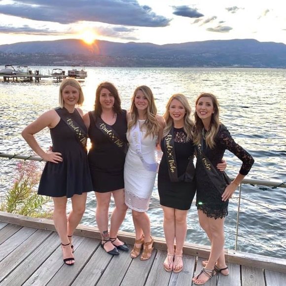 Meet your Posher, Kimberly - Picture 1 of 1